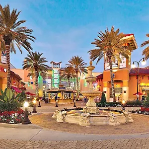 https://hol-surf-racquet-club-711-d-condo.hotels-destin.com