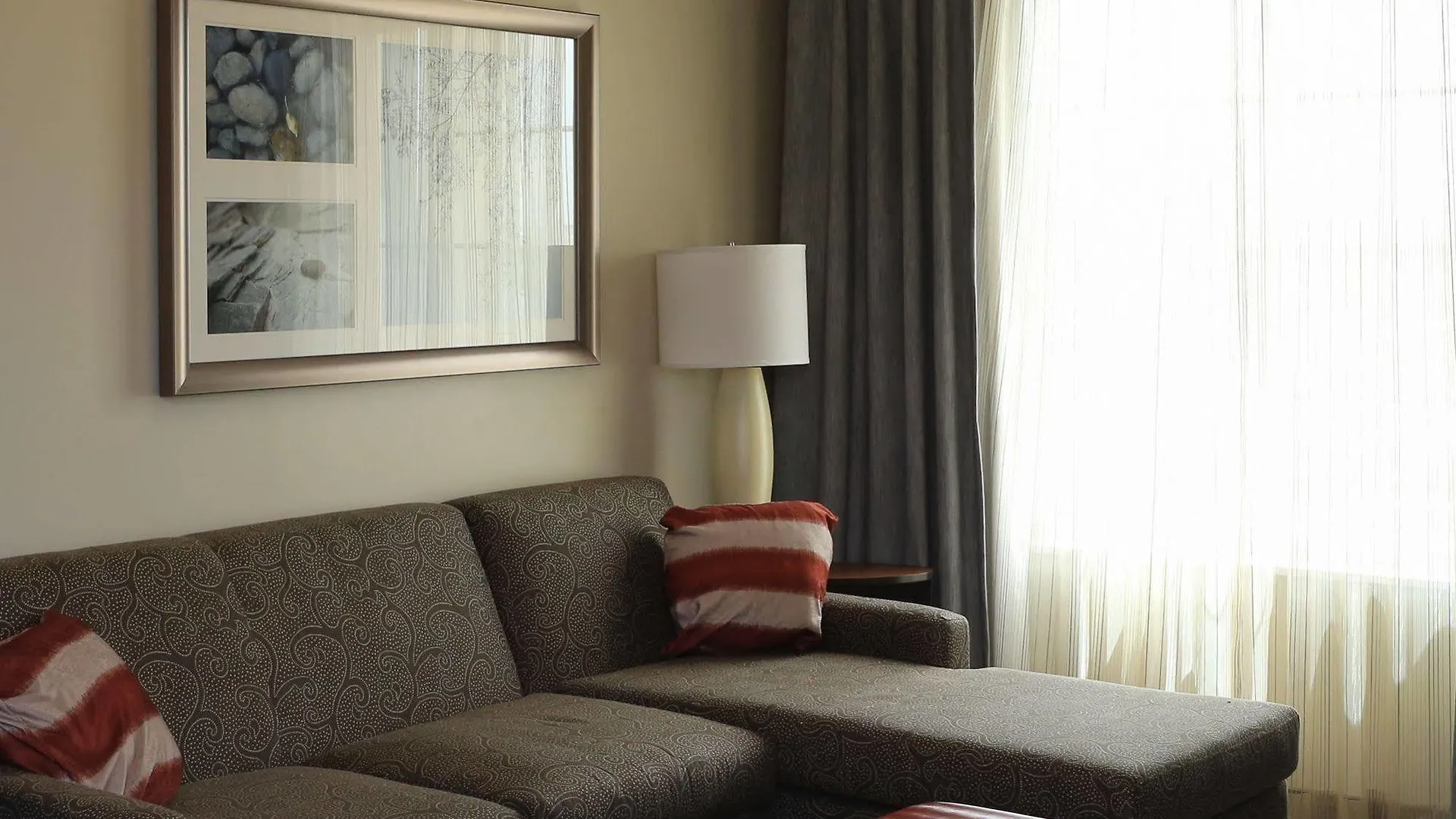 Staybridge Suites Denver - Central Park By Ihg